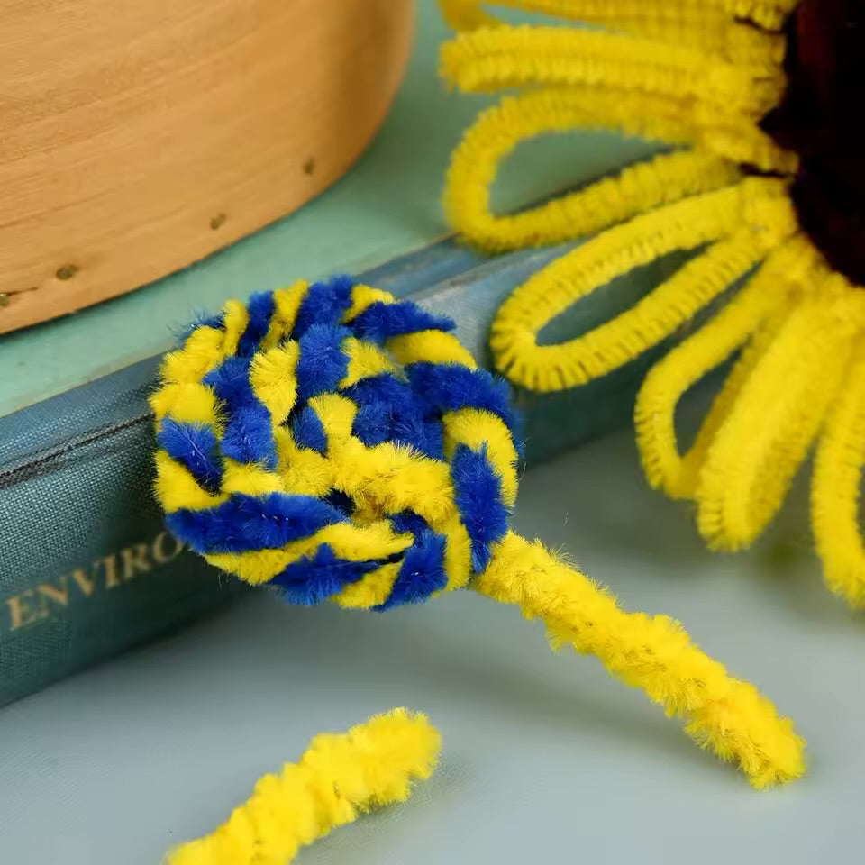 Pipe Cleaners Craft Sticks 100 Pcs (2 Color Mix) | Velvet Pipe Cleaner Chenille Stems 30cm (50+50) for DIY Crafts, Handmade Flowers, Bouquet Decoration & School Projects