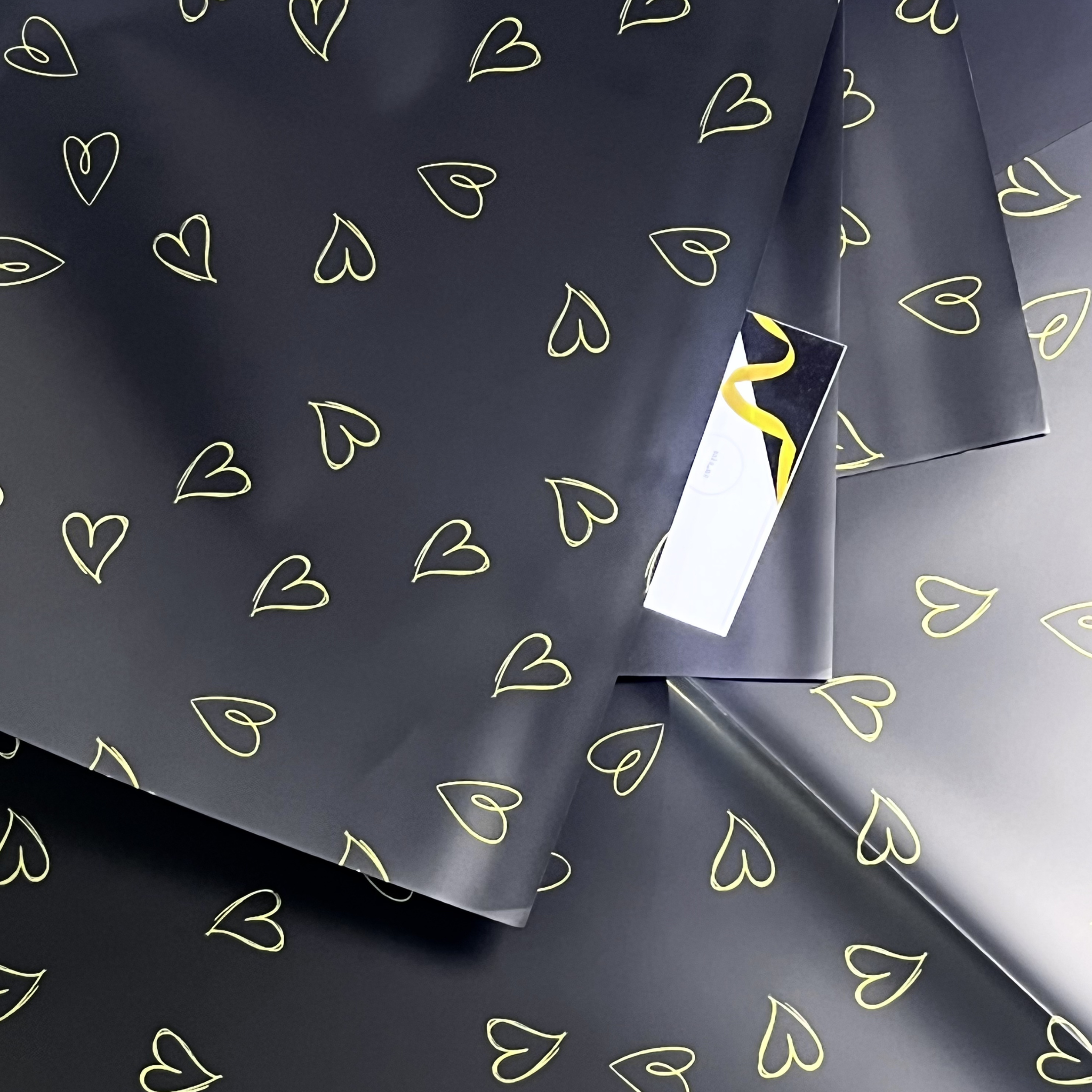 Premium Golden Hollow Heart Bouquet Wrapping Sheets – Luxury Floral & Gift Wrapping Paper (Pack of 20 Sheets)